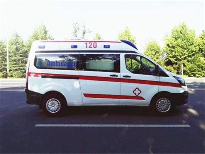 思礼镇救护车出租服务案例6